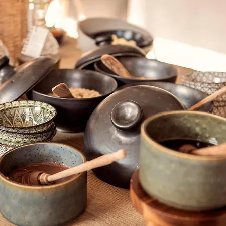 Meni Rhodes מלון 5*