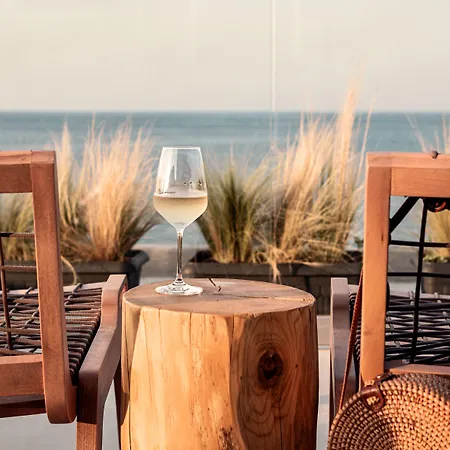 Meni Rhodes מלון