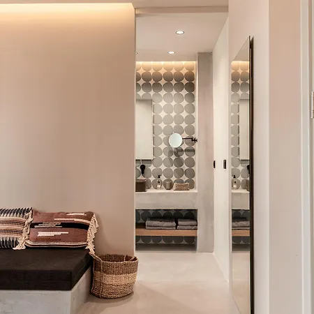 Meni Rhodes עיר רודוס